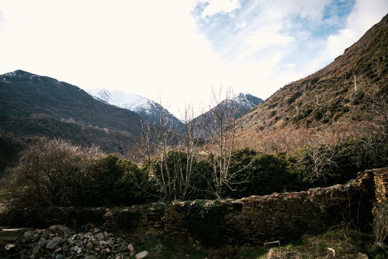 Isavarre Esterri Bagian luar foto